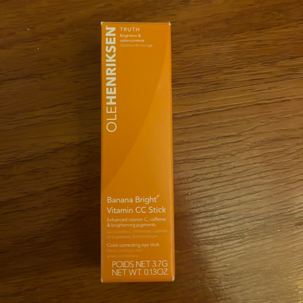 Ole Henriksen Banana Bright Vitamin CC Stick in Apricot